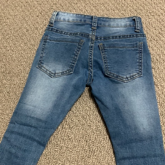 PARIS GIRLS DENIM GRAFFITI JEANS SIZE 2 - Picture 5 of 8